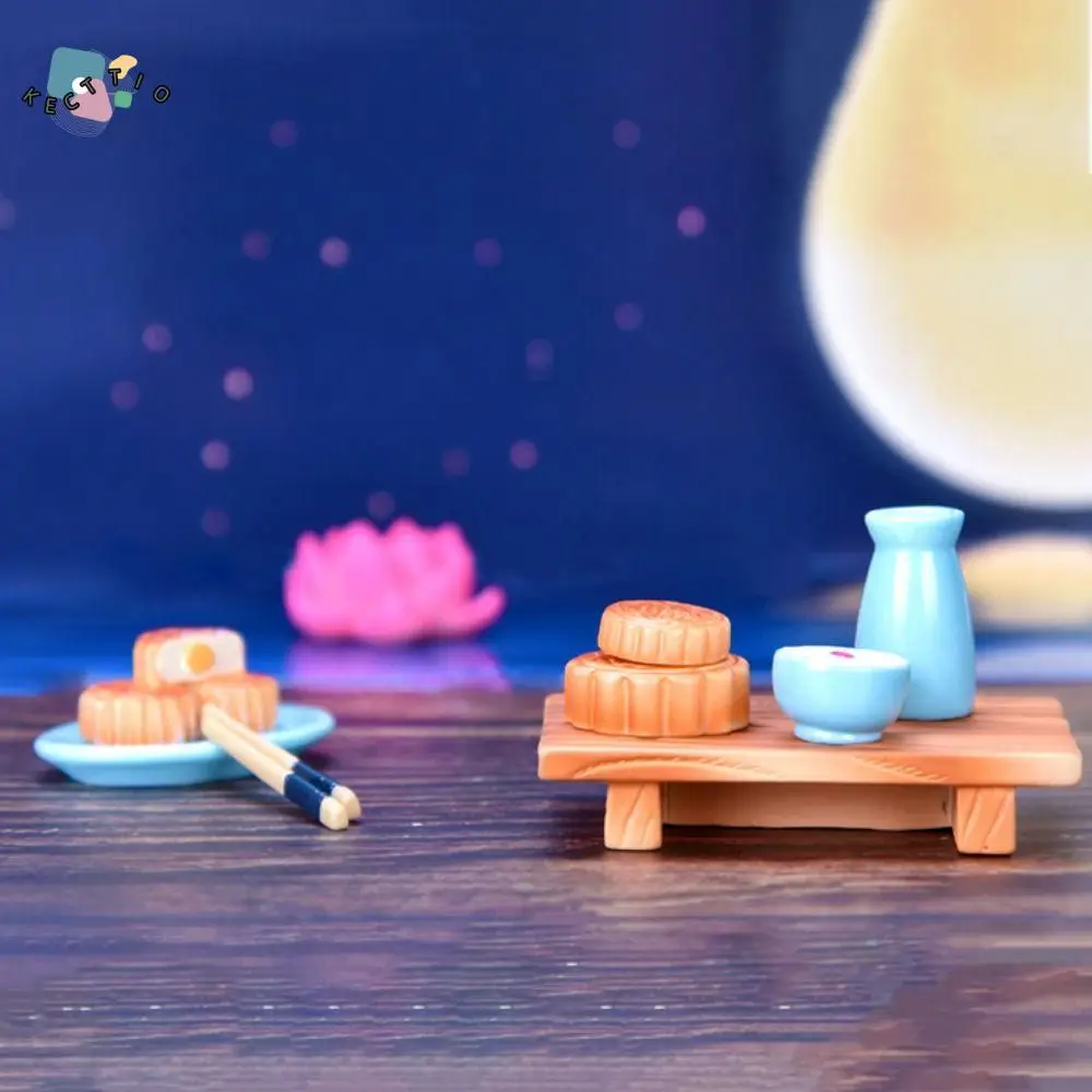 

Creative Mini Rabbit Mooncake Figurines Cute Resin Rabbit Micro Landscape Cartoon Moon Cakes Ornament Micro Landscape