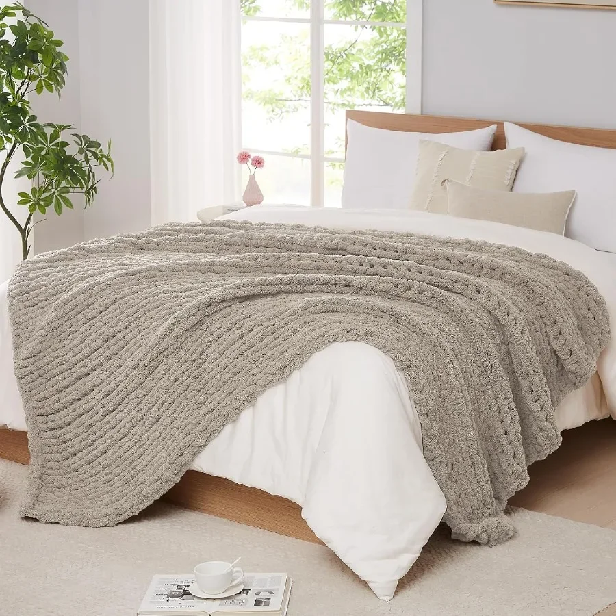 

Chunky Knit Blanket Throw: 60''x80'' Chenille Chunky Knitted Throw Blanket for Bed Couch Handmade Thick Big Cable Knit Blanket