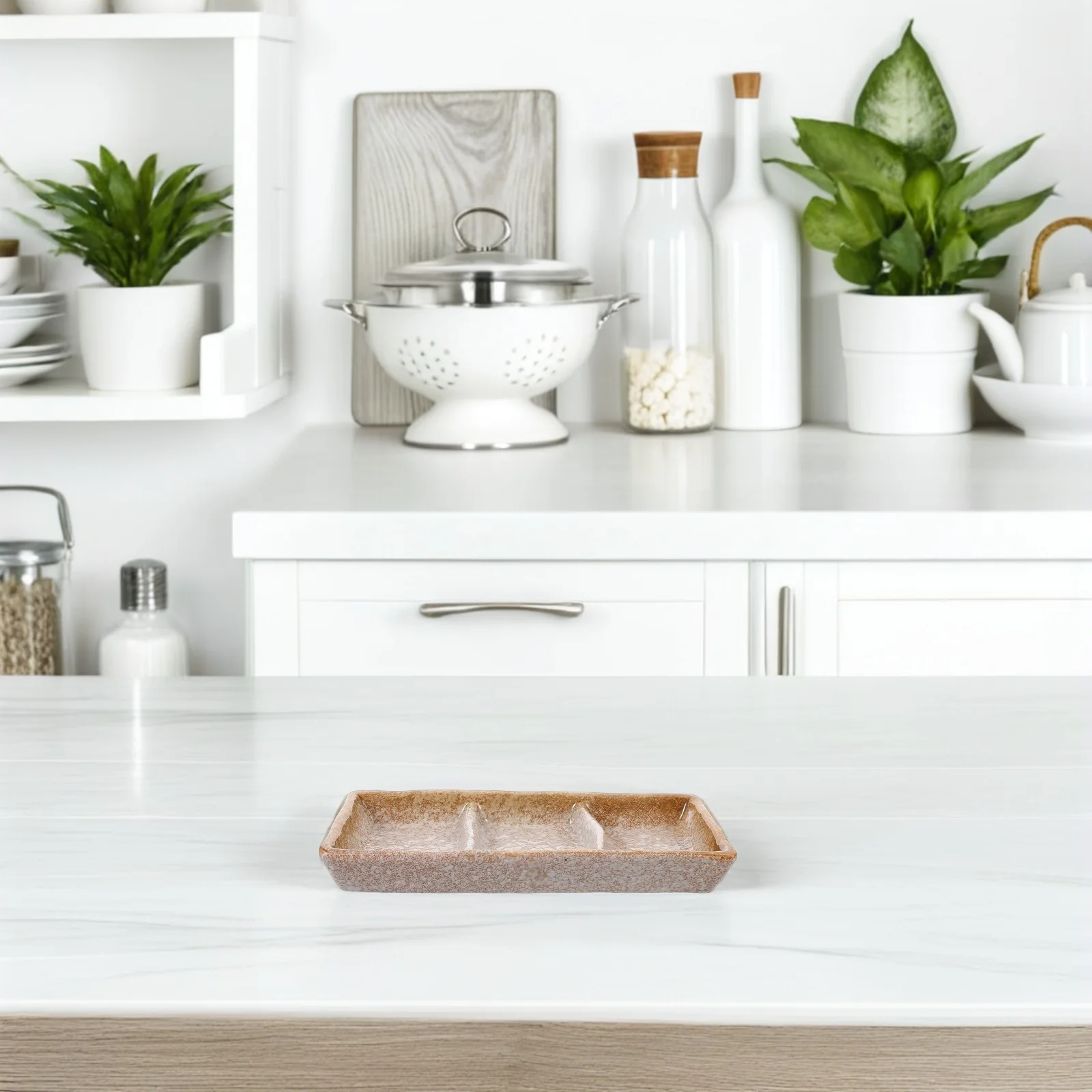 

Ceramic Dipping Sauce Bowls 3-Section Condiment Dish Elegant Design Party Appetizer Serving Plate Sushi Soy Sauce Tray Japanese