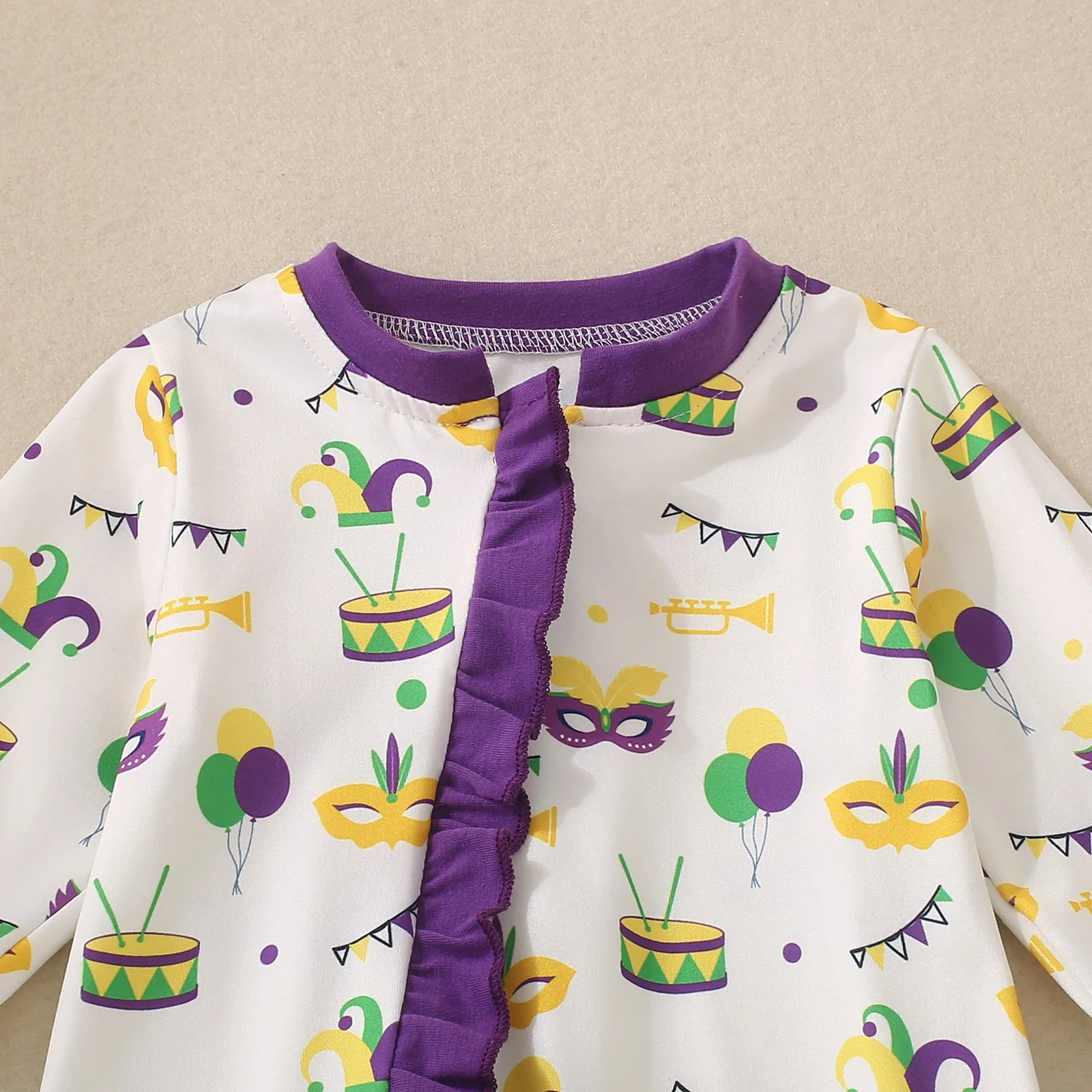 Tutina Unisex per Neonati con  - Baby Clothing Neutral recensione e prezzo