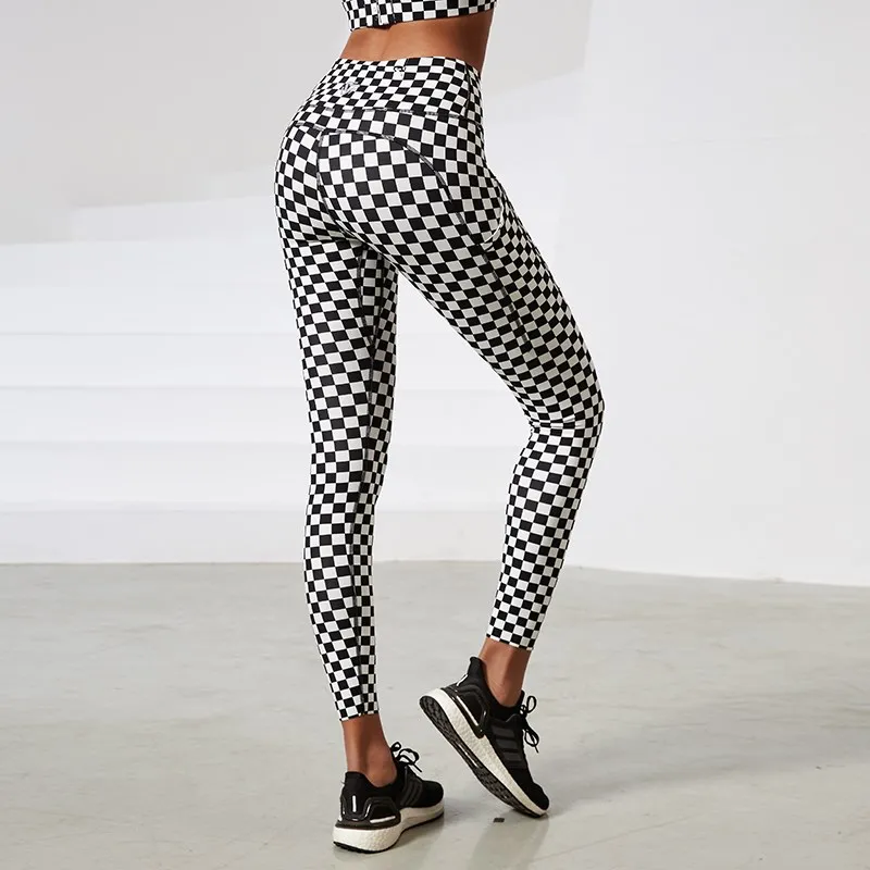 2022 Sexy High Waist Hip Lift Stretch Tight Checkerboard Printing Plaid Leggings Sports Fitness Yoga Pants Leggings With Pockets