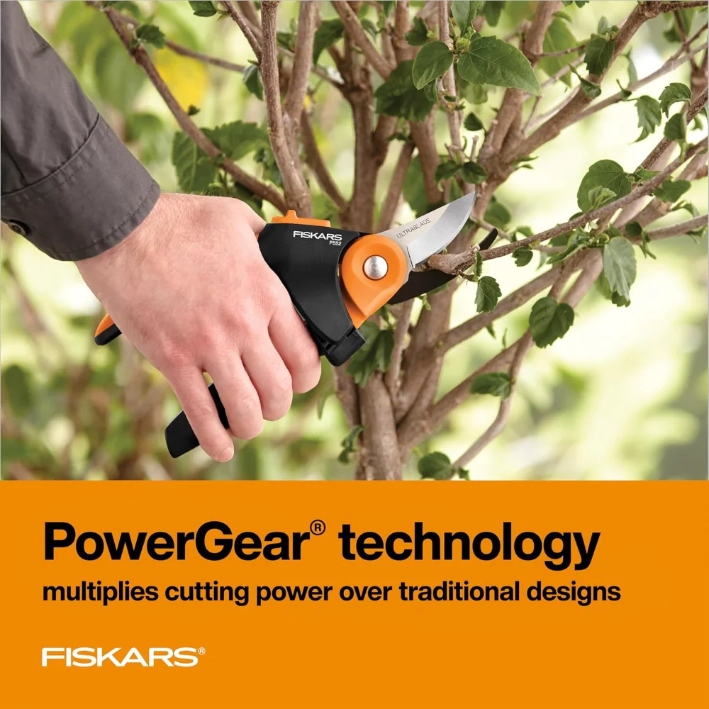 Tijeras de podar Fiskars, tecnología PowerGear2 Multiplas de potencia, mango rodante para una facilidad de uso