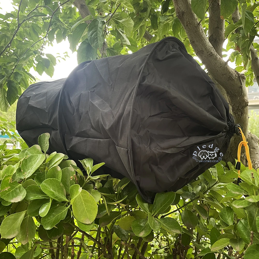 Innovative Black Cloth Bee Trapping Cage Lightproof Hanging Swarm Catcher for Sustainable Wild Honeybee Harvesting Beekeeping