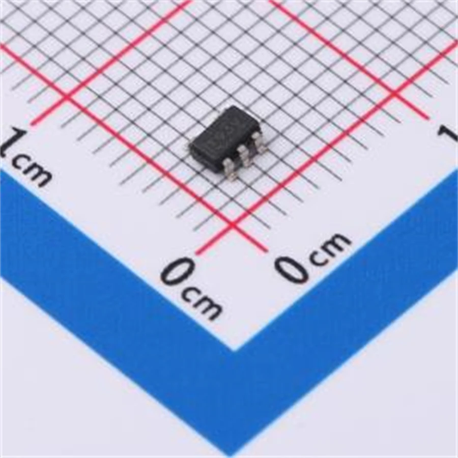50PCS/LOT TLV9301IDBVR (Operational Amplifier)