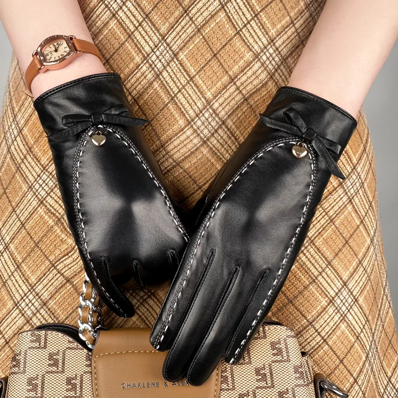 

Women's Autumn and Winter New Fashion Luxury 100% Imported Genuine Leather Gloves Touch Screen Winter Warm Gloves Black Gloves