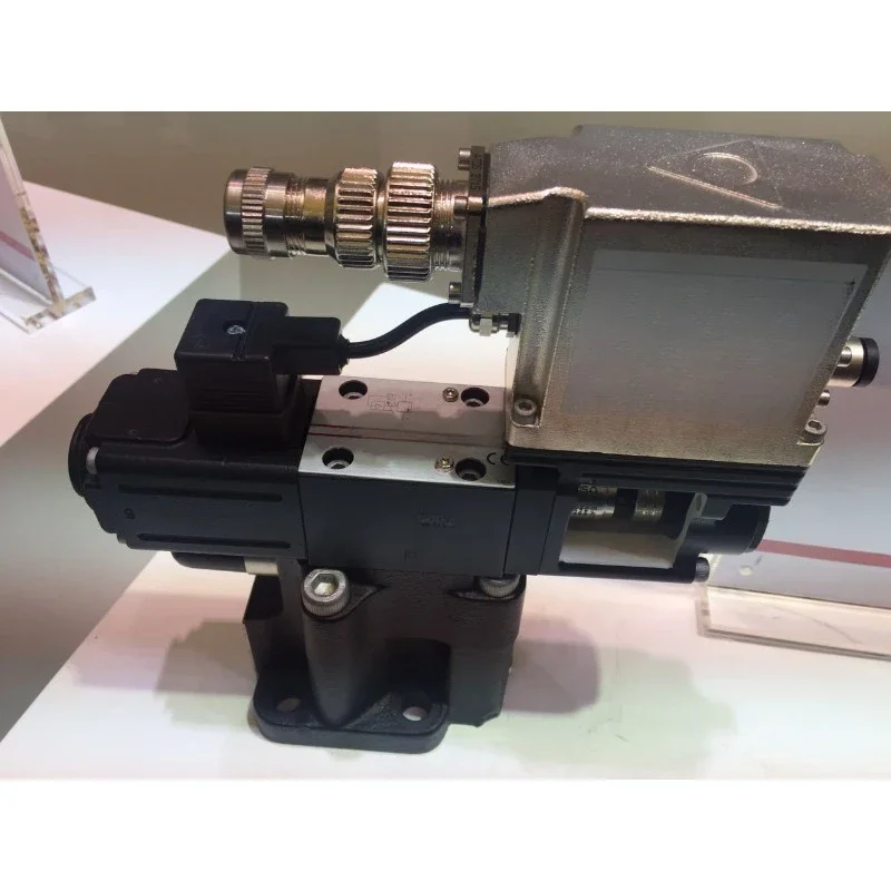 Electro-hydraulic directional valve new high quality -AEB-NP-271-L5