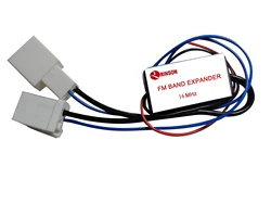 Car Radio FM Band EXpander Frequency Converter For Toyota
