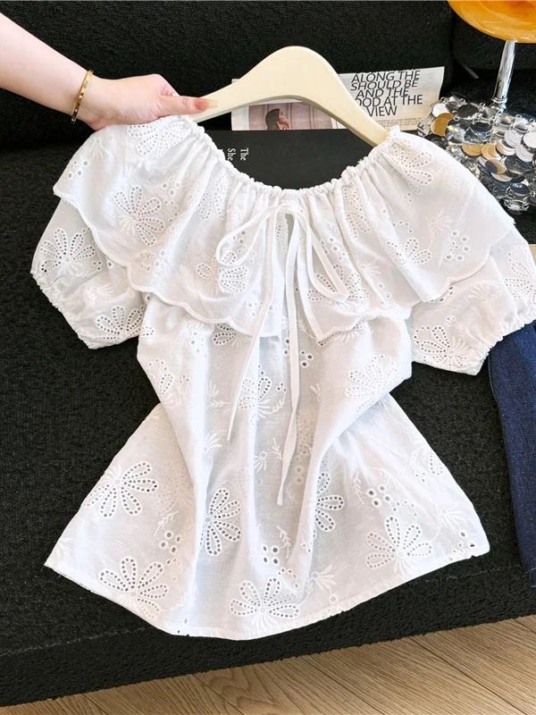 

French Style Embroidered Short Sleeve White Shirt Women's Summer Design Lace Collar Sweet Youthful Top Sleeve Blouse