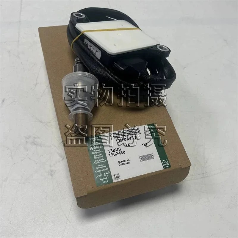 Applicable to Land Rover Brand New Original NOX Front Nitrogen and Oxygen Sensor, Model Code Front LR104388 Rear LR104387