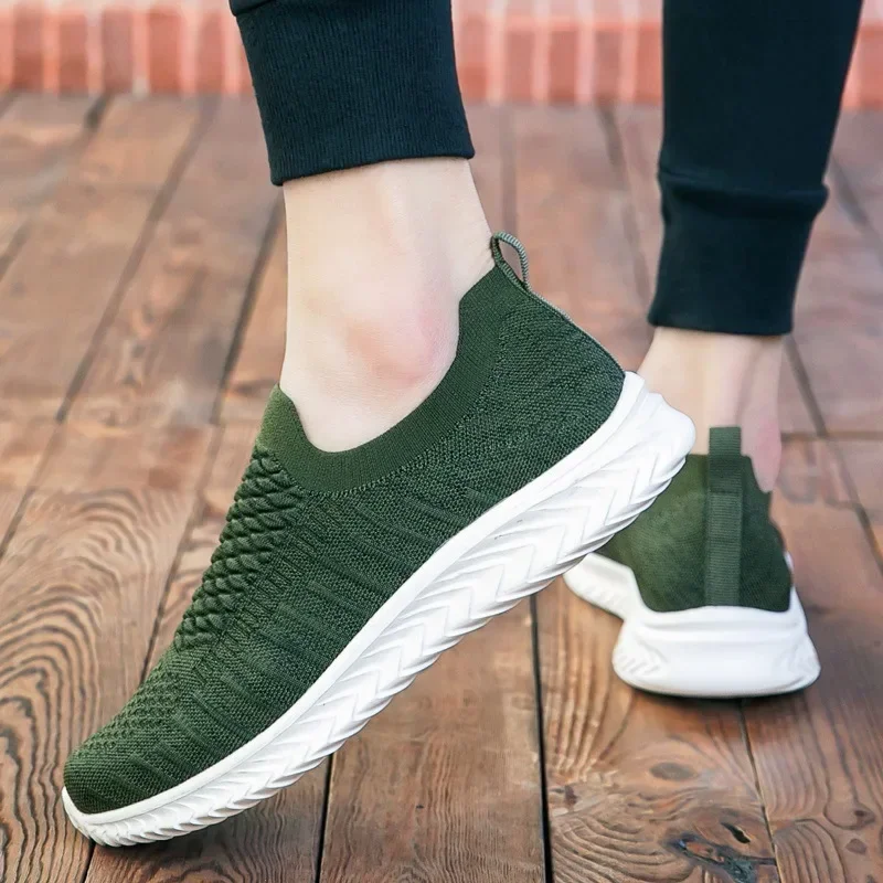 2023Men's Summer Vulcanized Shoes, Mesh Breathable, Light and Comfortable, Sports Jogging, Women's Spring Fashion Flat Loafers