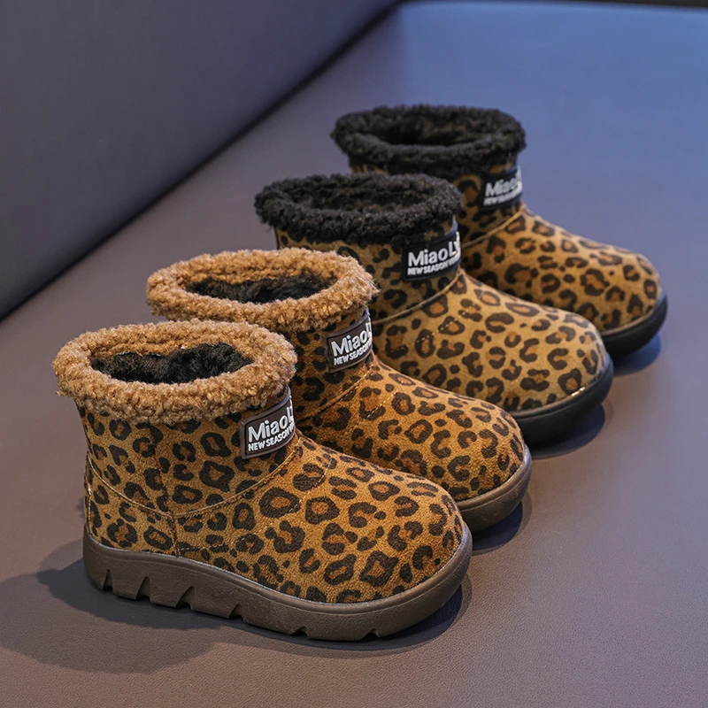 

Kids Snow Boots Boys Girls Fashion Suede Leather Rubber Outsole Children's Short Boots Autumn Winter Leopard Print Cotton Shoes
