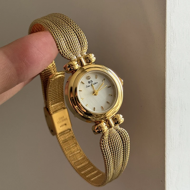 Banduo Vintage Women's Watch, Light Luxury Small Dial, Elegant Original Design, Retro Small Gold Watch, Women's Gift