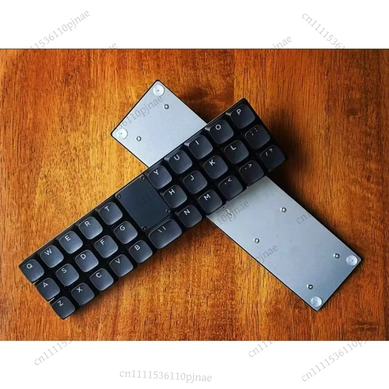 

P31n/P30a Low Profile Keyboard Bluetooth Wired Dual-mode 31 Key Solder Mechanical Mini Keyboard Gaming Office Accessories Gift