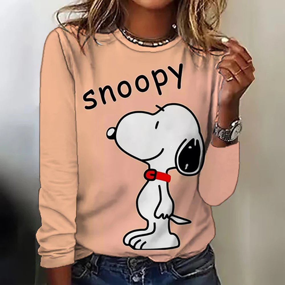 Round neck Snoopy print top for women, long sleeved casual loose T-shirt, fashionable pocket T-shirt, waist cinching top