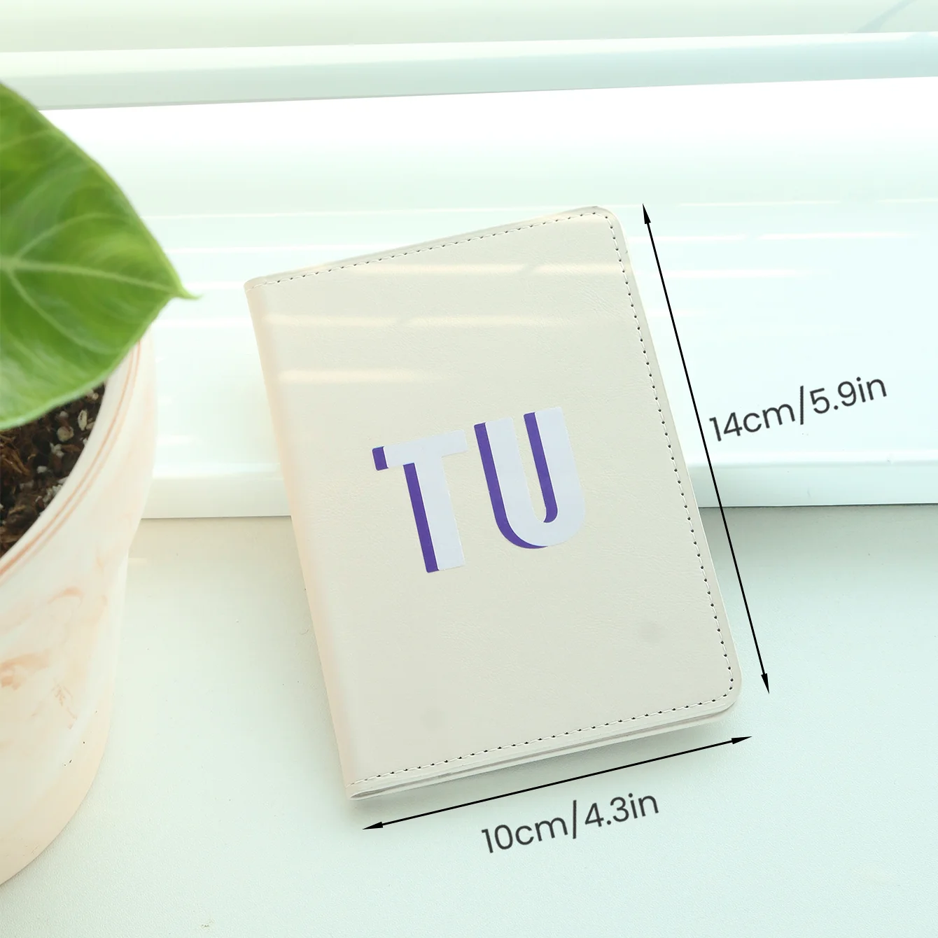 Customizable Monogram Passport - đánh giá và giá Travel Accessories Hong Kong