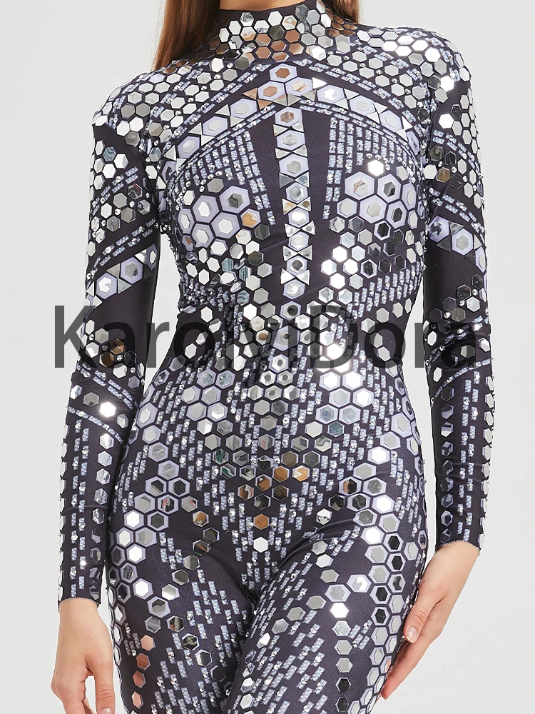 Tuta con diamanti con paillettes di alta qualità Modello di auto Discoteca Bar Strass brillanti Mostra costumi di performance per ragazze Costumi di scena