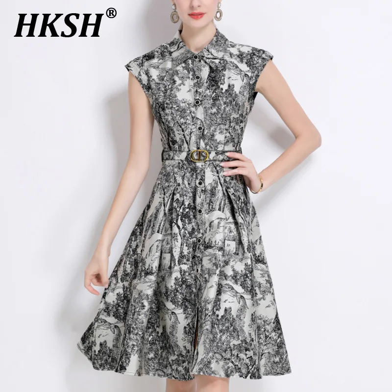 

HKSH Summer New Women Ins Stylish High-end Elegant Turn-down Collar Single Breasted Sleeveless Ink Painting Printed Dress HK6341