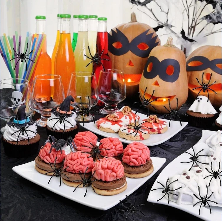 50/100 Stücke Party DIY Dekoration Halloween Leuchtende Gummi Gefälschte Spinne Kunststoff Figur Streich Spielzeug – Detail 7