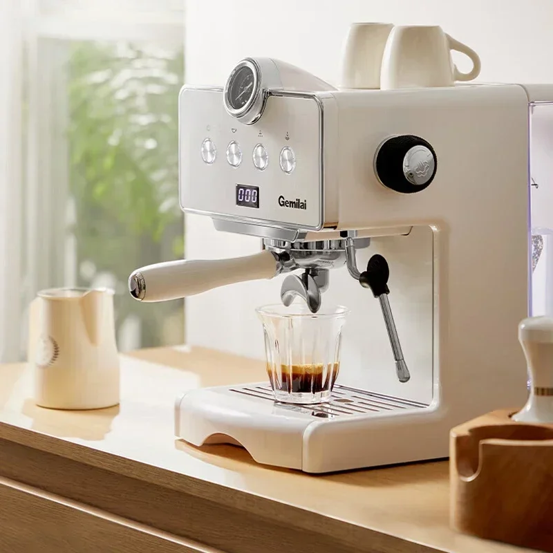 Cafetière italienne semi-automatique avec mousseur à lait, machine à expresso et cappuccino, 15 bars, CRM3610