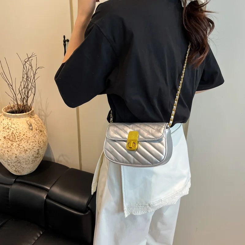 

Luxury Brand Women's Messenger Bag Leather Handbag Shoulder Option Vintage Inspired Elegant