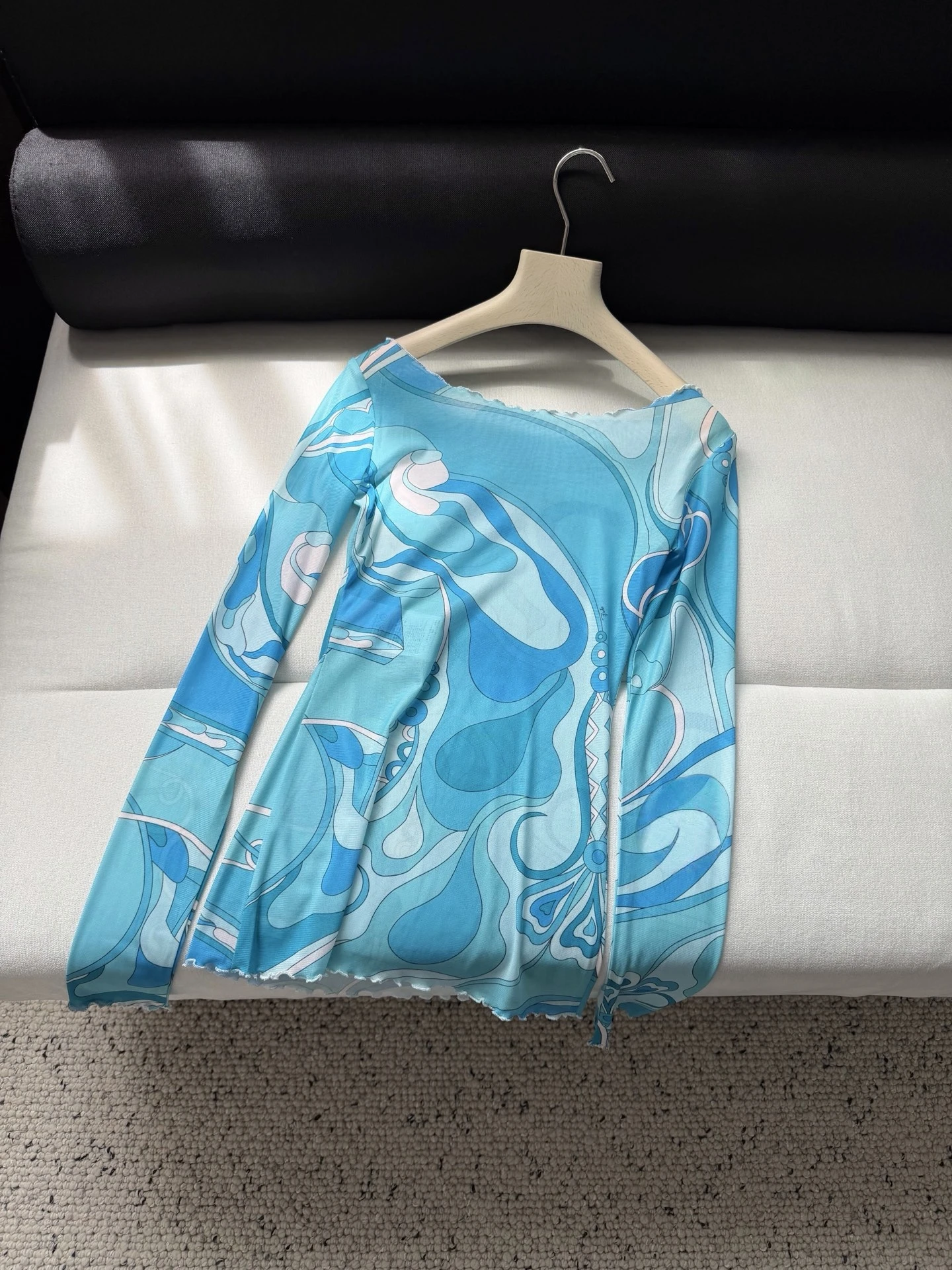 

Синий сетчатый прозрачный женский топ с спиральным принтом, легкий, эластичный, утягивающий, в повседневном стиле, с длинными рукавами, цельный, весенняя мода