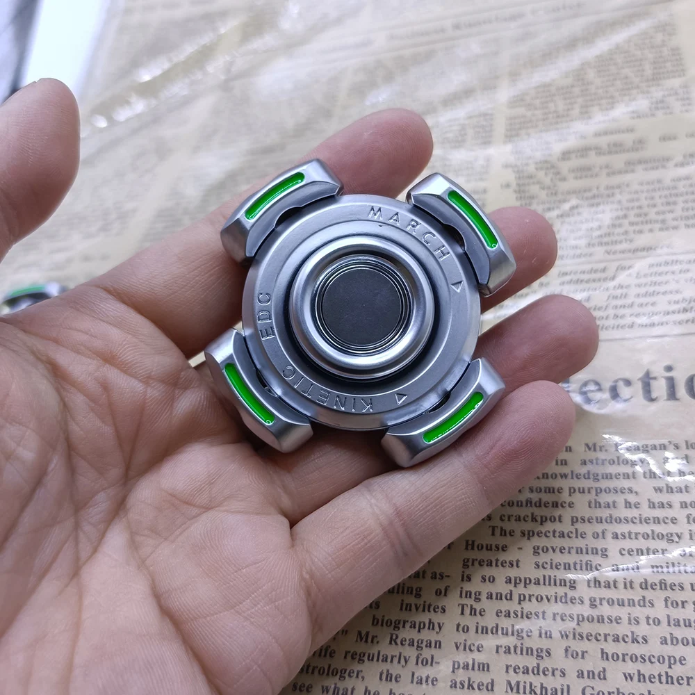 EDC Fidget Spinner Spinning Top Fidget Toys alivia el estrés de adultos juguetes magnéticos de Metal alivia la ansiedad y el estrés
