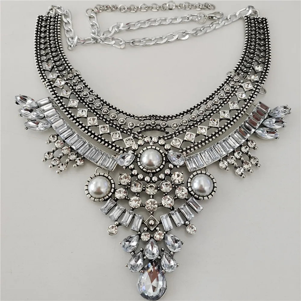 2024 New Indian Vintage Statement Metal Necklace Earrings Women Jewelry Sets Boho Retro Maxi Collar Necklace With Crystal Pearls