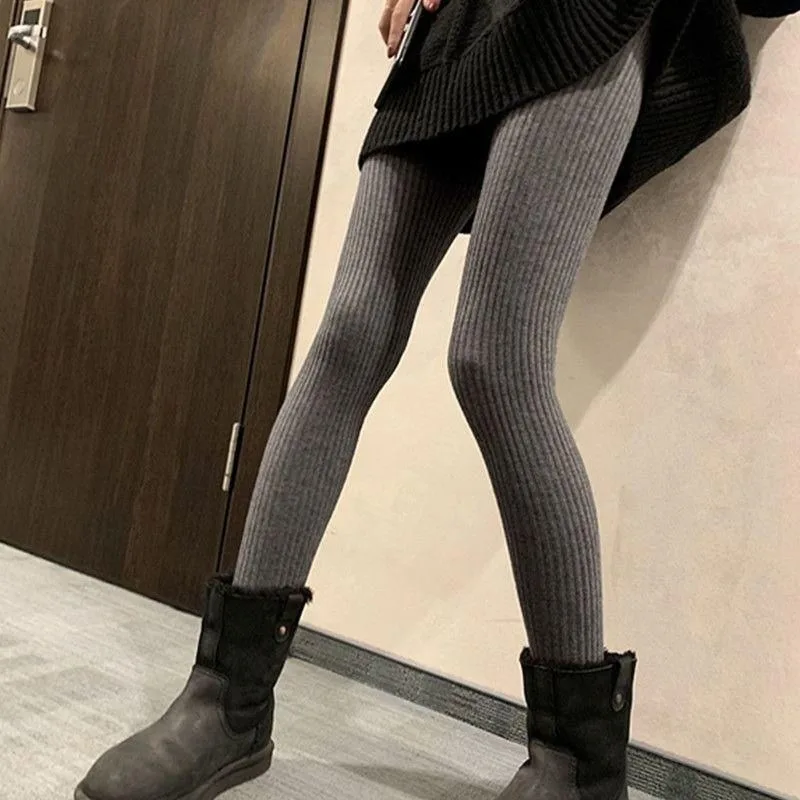 Leggings de malha nova fina/grossa 2025 para mulheres no outono e inverno calças de malha espessadas e emagrecedoras roupas femininas