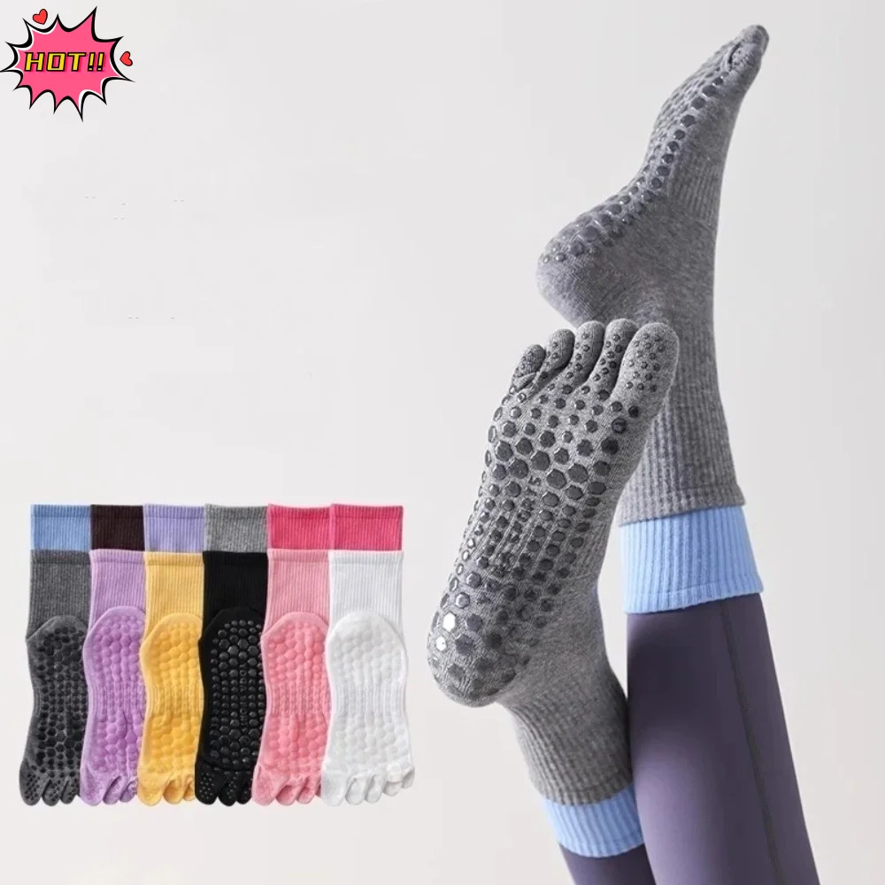 

Breathable Five-finger Yoga Socks Cotton Silicone Non-slip Gym Sports Socks Five Toes Sweat Absorbing Pilates Fitness Socks
