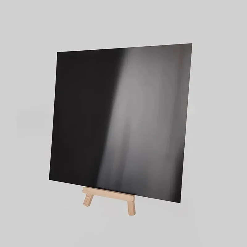 لوحة سبائك الألومنيوم 5052 المؤكسدة باللون الأسود بسمك 0.5/0.8/1/1.5/2 مم متوفرة بأحجام متعددة