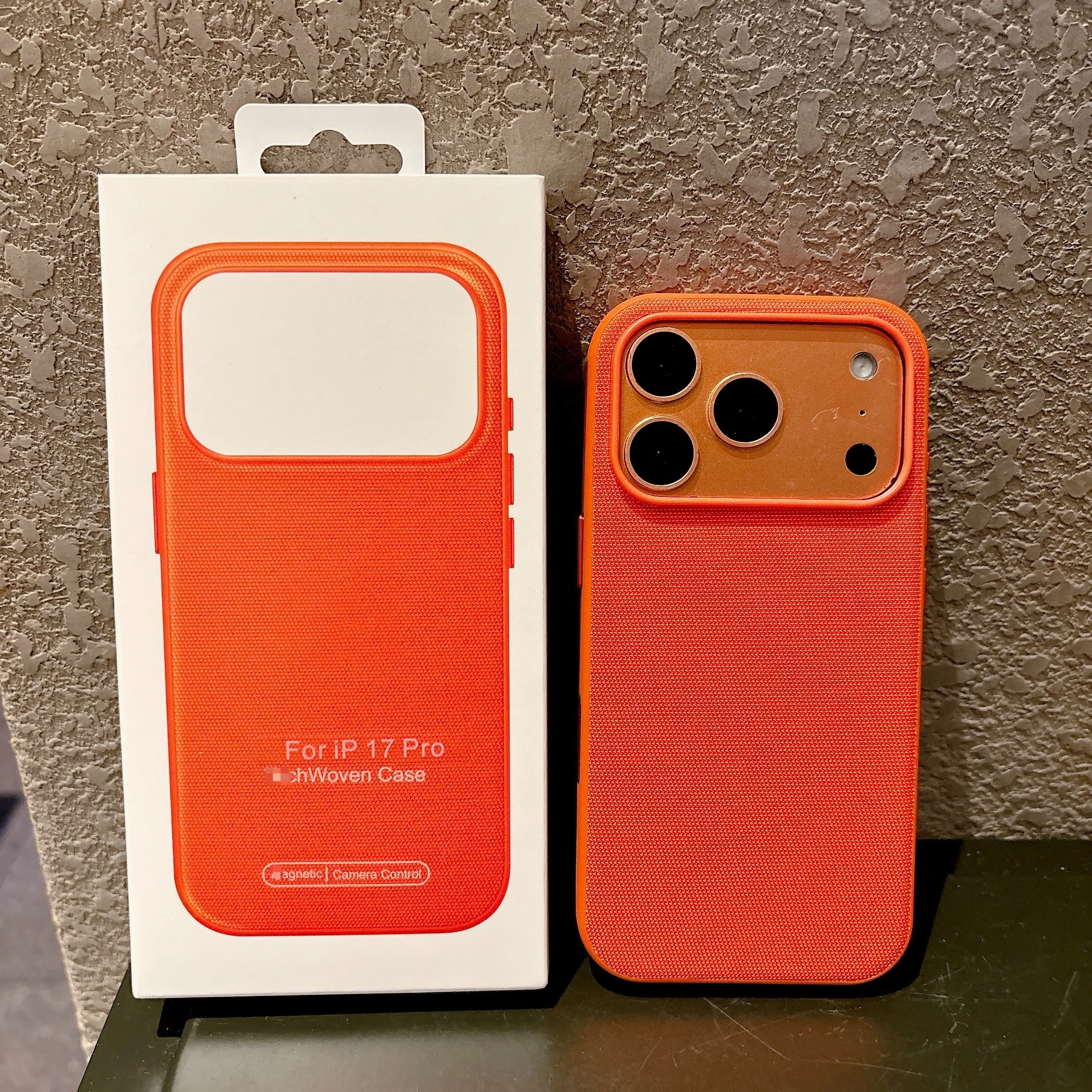 Capa Oficial de Tecido Tecnológico para iPhone 17 16 Pro Max 15 com Botão de Controle de Câmera Magnético para Magsafe - Capa Premium para Celular