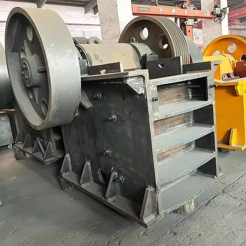 Mobile Jaw Crusher High Efficiency Rock Mini Mobile Stone Diesel Crusher In Kenya Low Price Sale
