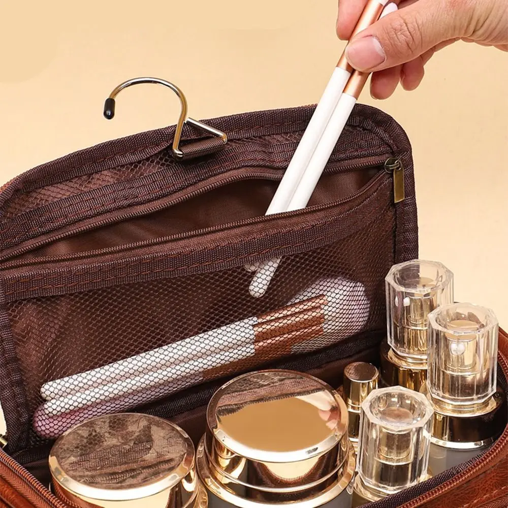 Durable PU Leather Men Toiletry Bag Waterproof With Handle Cosmetic Storage Bag with Hanging Hook Handheld Makeup Bag Business