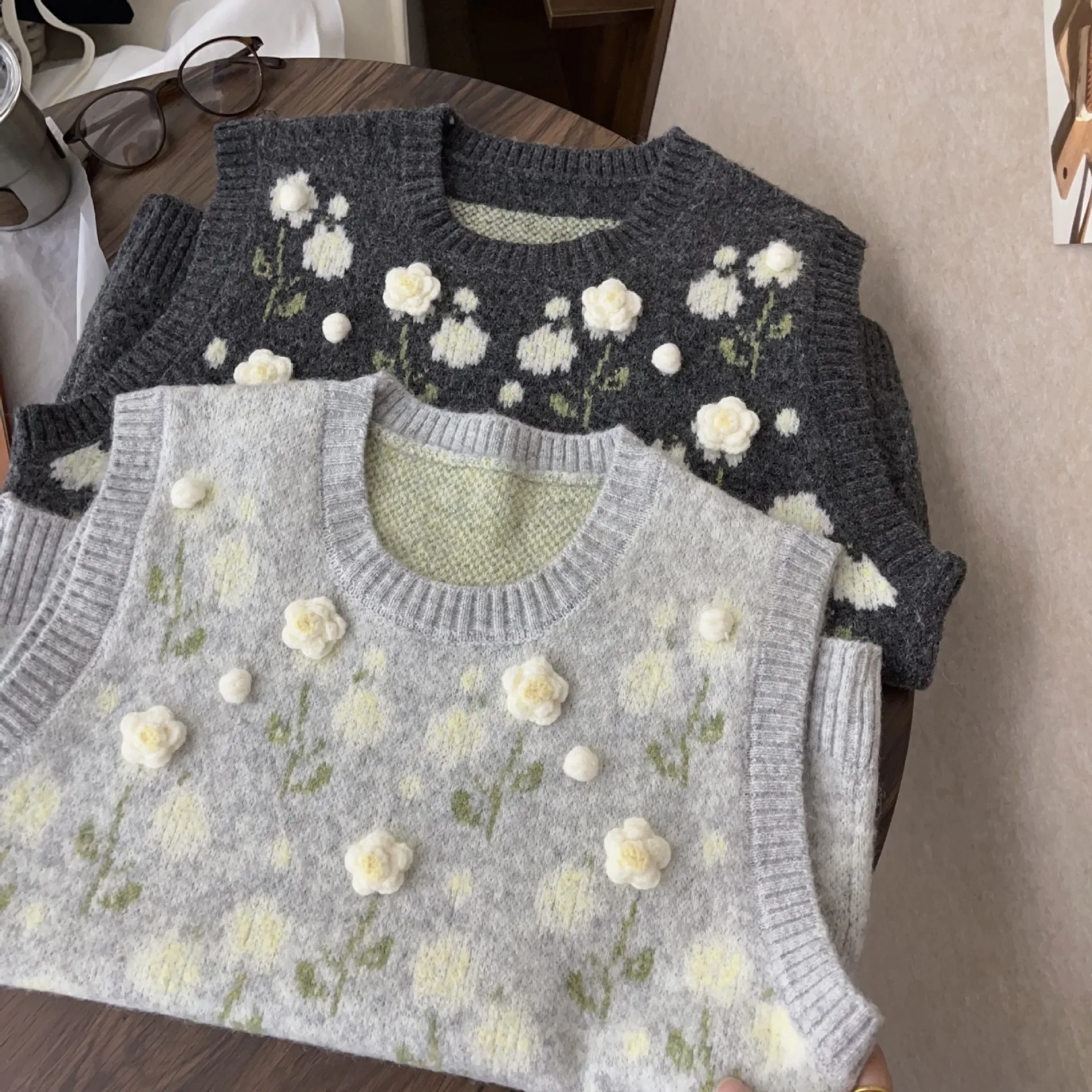 

Женский вязаный жилет ручной работы с 3D цветочным принтом, вязаные топы, женский осенне-зимний термопуловер без рукавов, жилет, рубашки