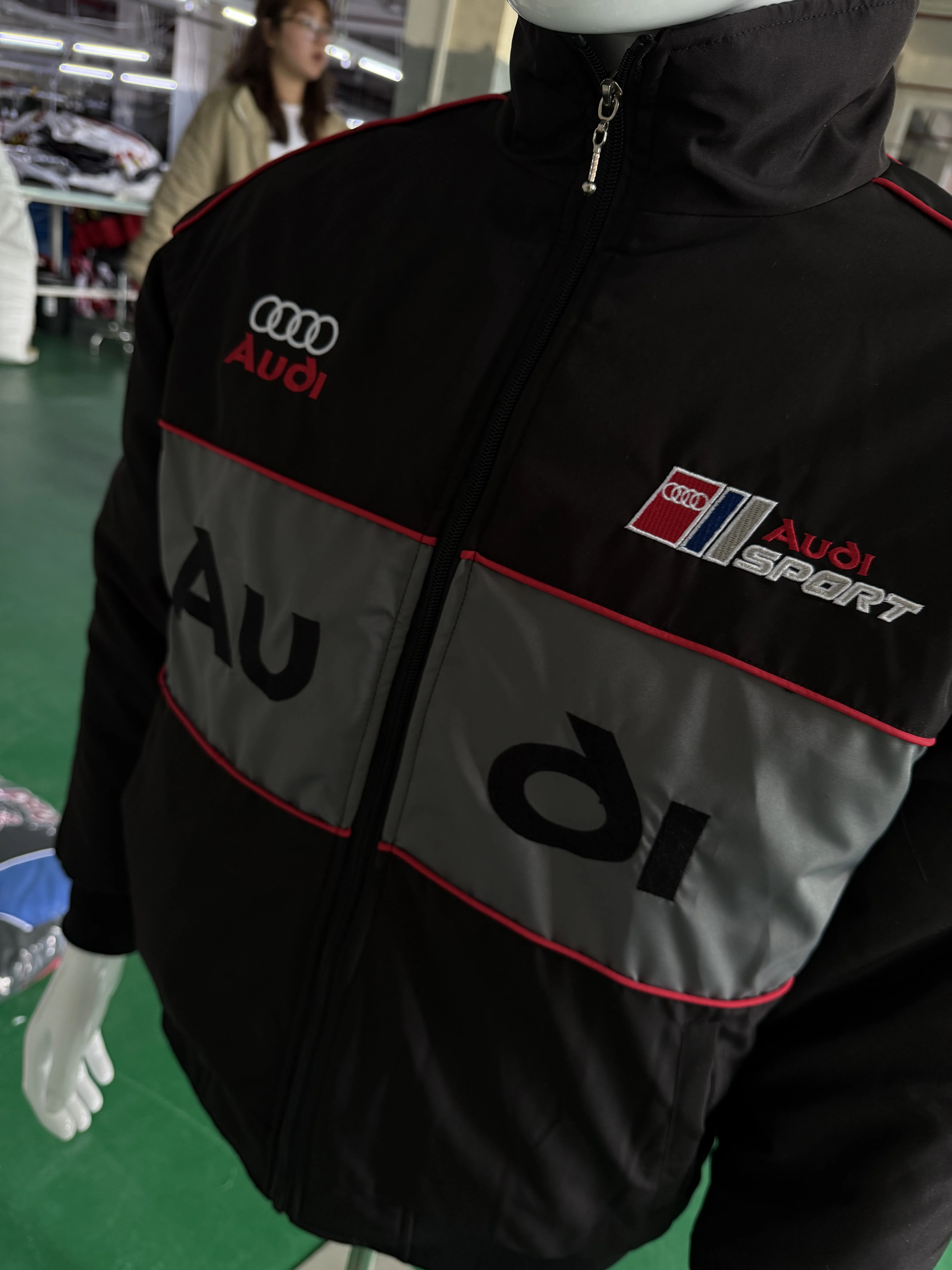 เสื้อแจ็คเก็ตผ้าฝ้ายปักโลโก้ออ - Motorcycle Gear Logo บทวิจารณ์และราคา