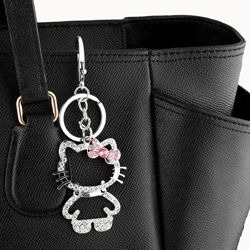 Sanrio Kawaii Hello Kitty Cute Crystal Masonry Keychain Girl Metal Backpack Pendant Ring Korean Keyring Key Chains Kuromi