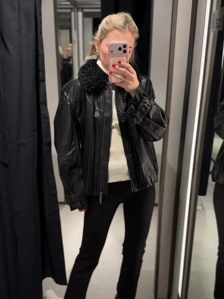 Elegant Black Fur Collar Leather Jacket Women's Retro Full Sleeve Zipper Pocket Loose Jackets 2026 Daily Highstreet Outerwear