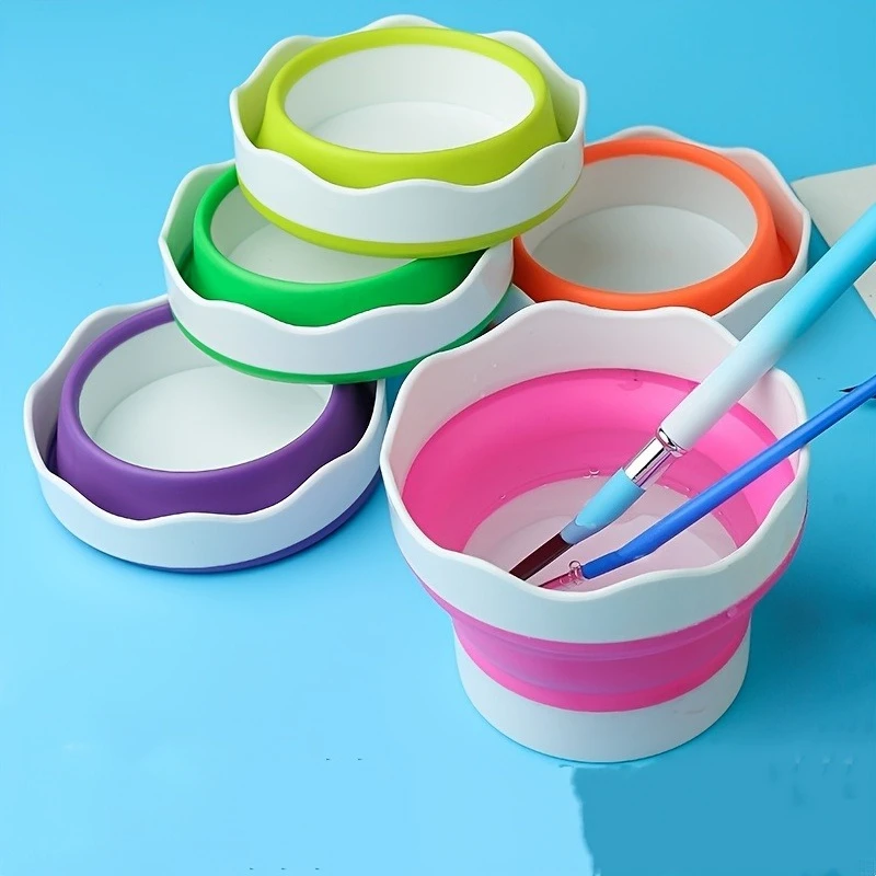 4pcs Silicone Pen Washing Bucket And Painting Brushes (1Cup And 3pcs Paintbrushes) | Compact,  Soft And Durable,Random Color