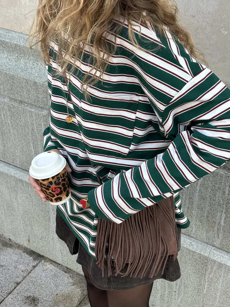 

2025 Spring And Autumn Contrast Striped T-shirt Streetwear Fashion Women's Loose Casual Round Neck Long Sleeve Pullover Top