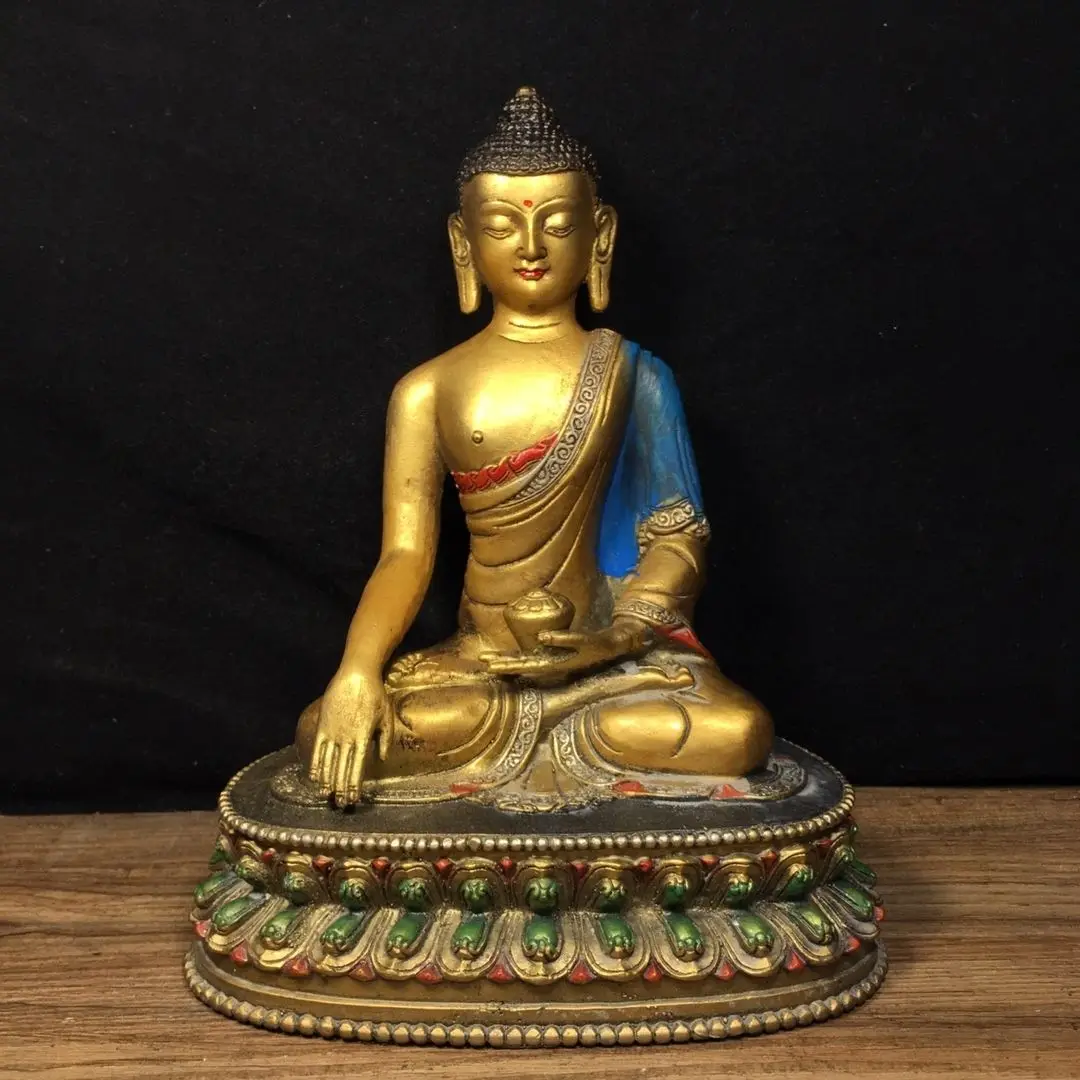 Pure copper painted Buddha statue of Sakyamuni, 16.5 cm long, 20.5 cm high, weighing 60 grams
