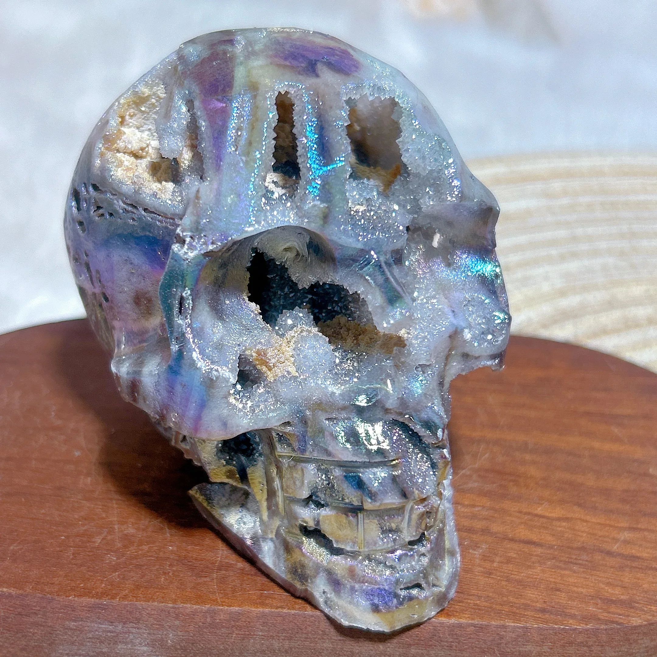 1pc  Natural Crystals Aura Druzy Geode Sphalerite Skull Carving Colorful Healing High Quality Mineral