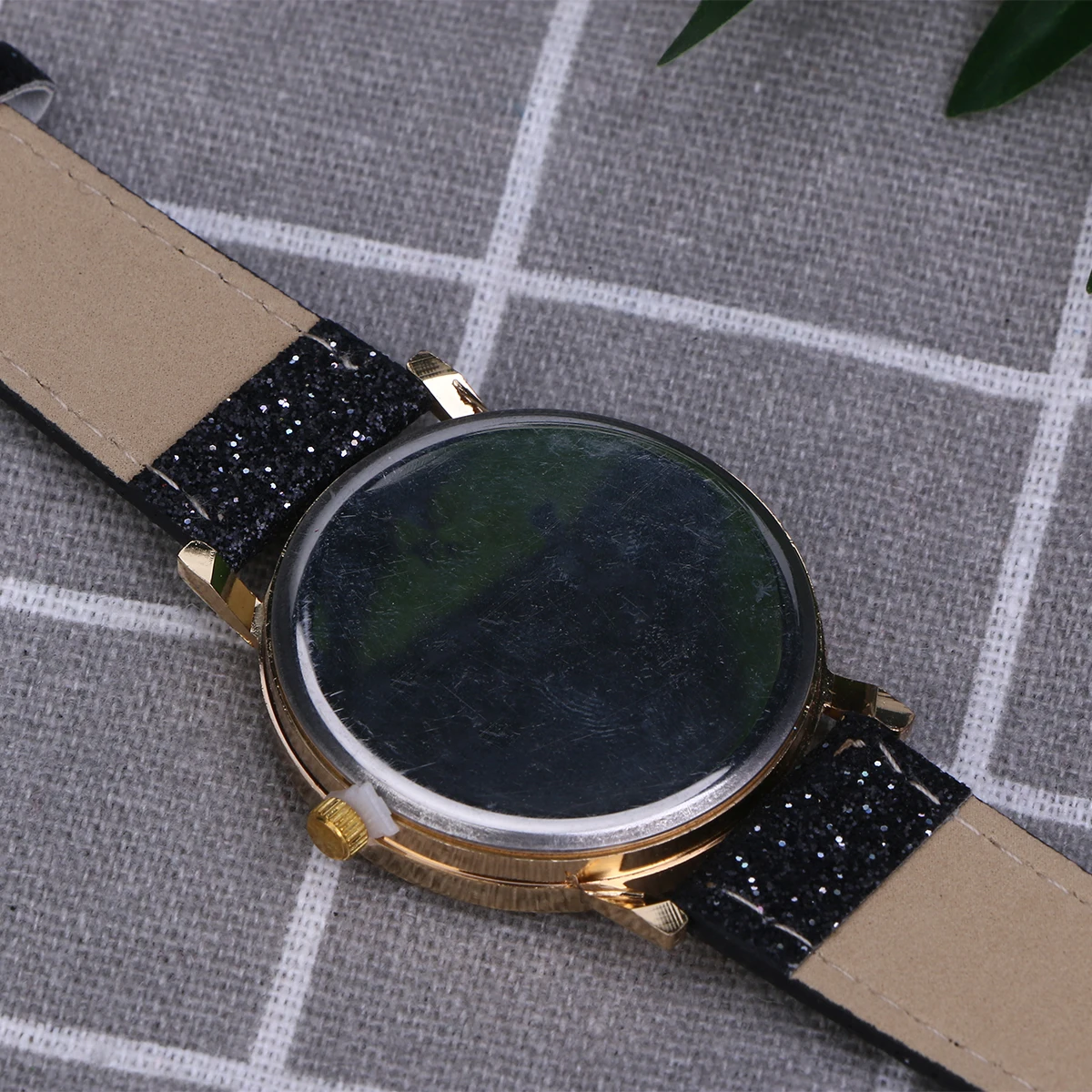 Elegant Snowflake Face Christmas Watch For Women Fashion Quartz Wristwatch Blue Alloy Durable Long Lasting Timepiece Outdoor