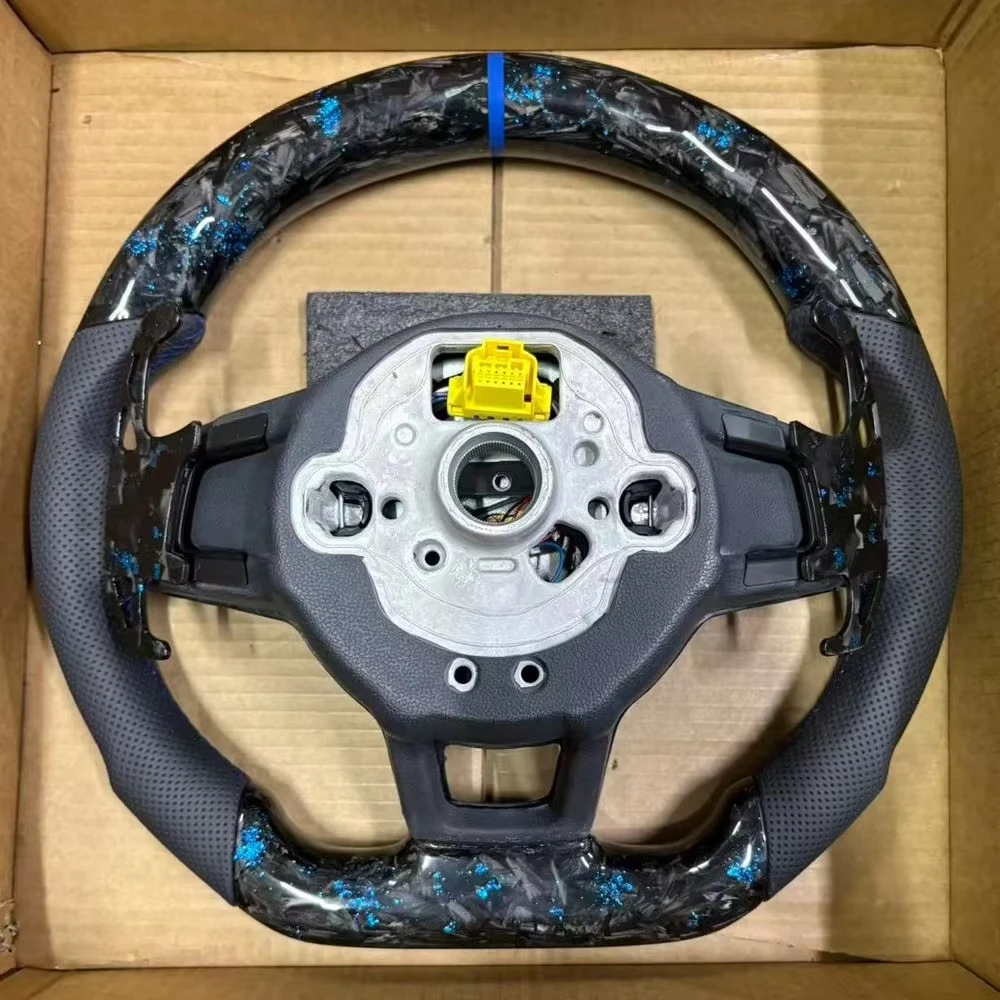 Carbon Fiber Steering Wheel For VW Volkswagen Golf 5 6 Golf 7 7.8 R 7R MK5 MK6 MK7 Gti Polo Passat B7 B8 Tiguan CC view 3