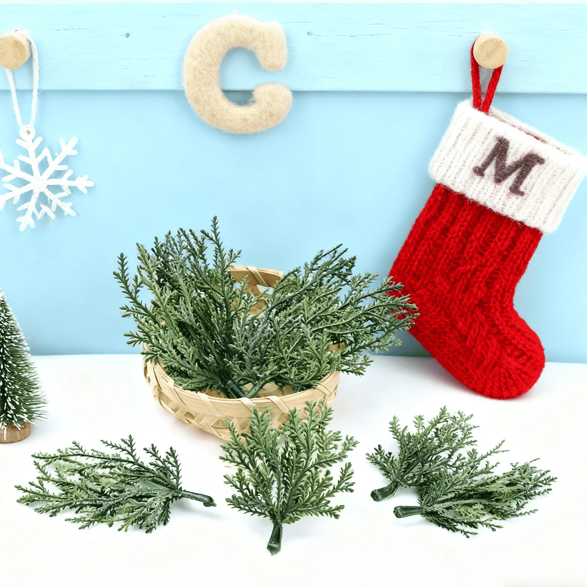 20/50 Stück MINI Weihnachtsbaum Bastelmaterialien Künstliche Pflanzen Heimdekoration Zubehör Sammelalbum Blume Zierblumentopf