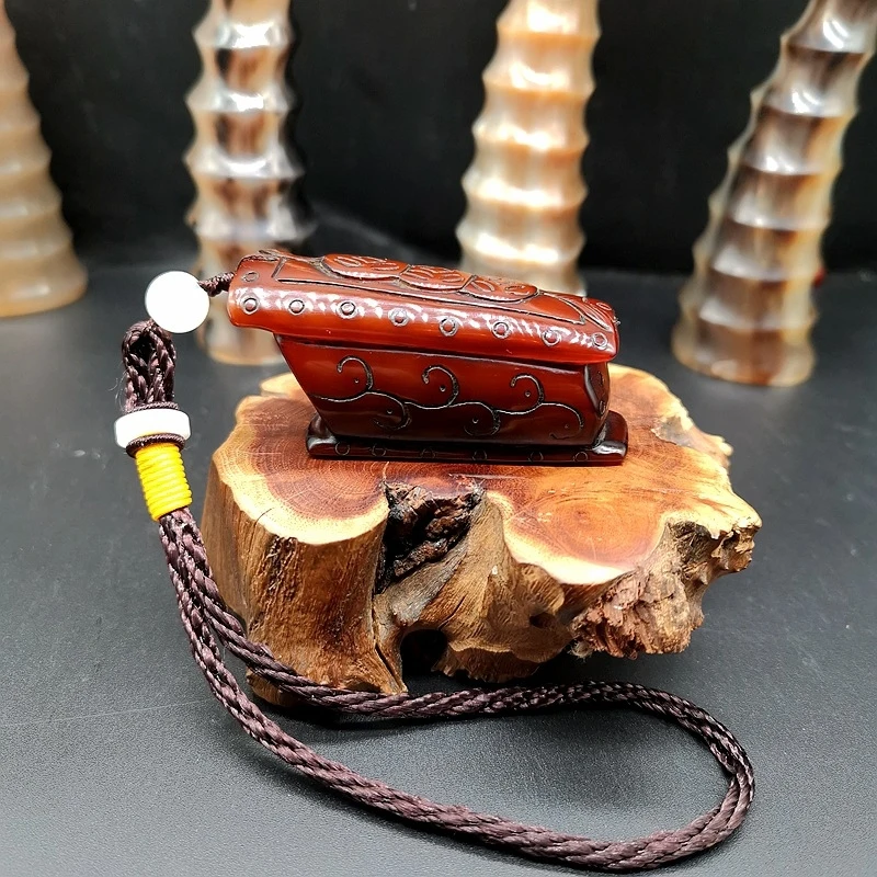 tibetan-cow-ornament-hand-held-piece-decorative-item-solid-antique-style-horn-carving-exquisite-men's-personal-ac