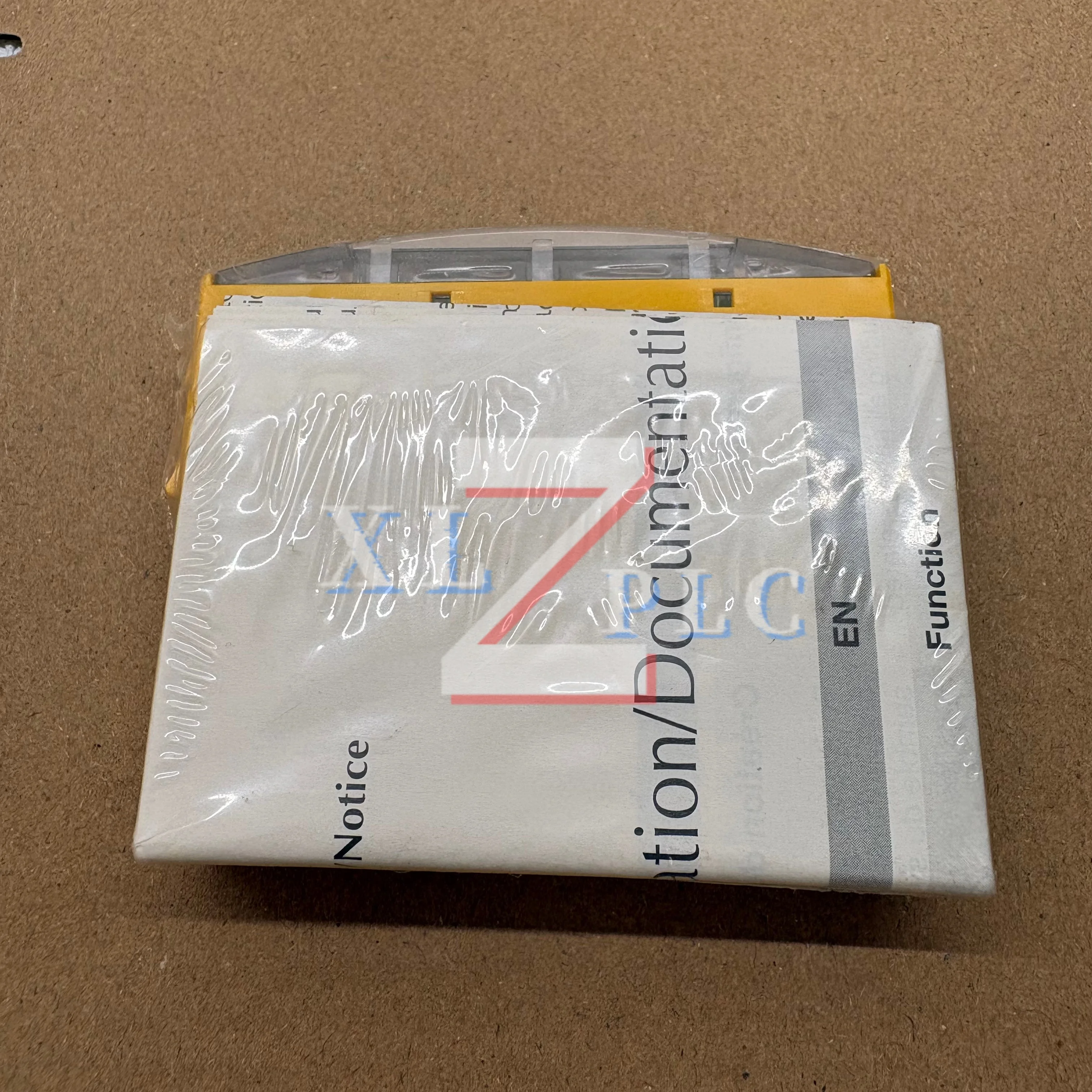 PLC module   new in box  312405 PSSu ES