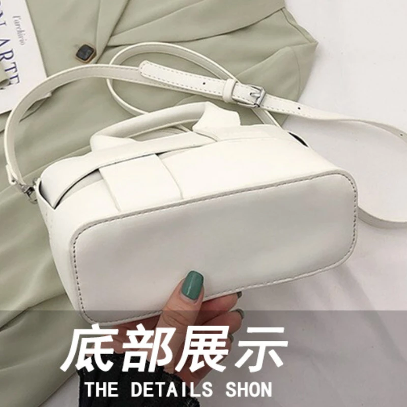 2022 nuove donne borsa di design tessuta a mano in pelle di alta qualità borsa a tracolla di moda di marca di lusso borsa a tracolla da donna