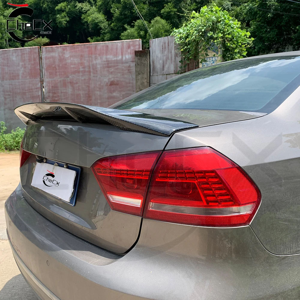 For Volkswagen Passat B7 2012-2015 Real Carbon Fiber Rear Spoiler High-Quality R Style Trunk Lid for Enhanced Aerodynamics