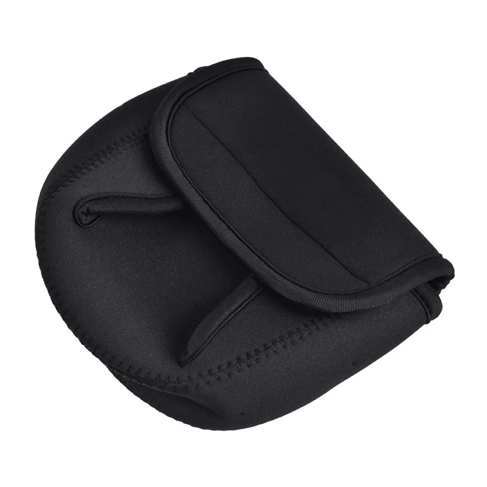 Soft Spinning Reel Cover Waterproof Anti-Collision Fishing Reel Cover Two Sizes Black Reel Protective Cover Outdoor Activities