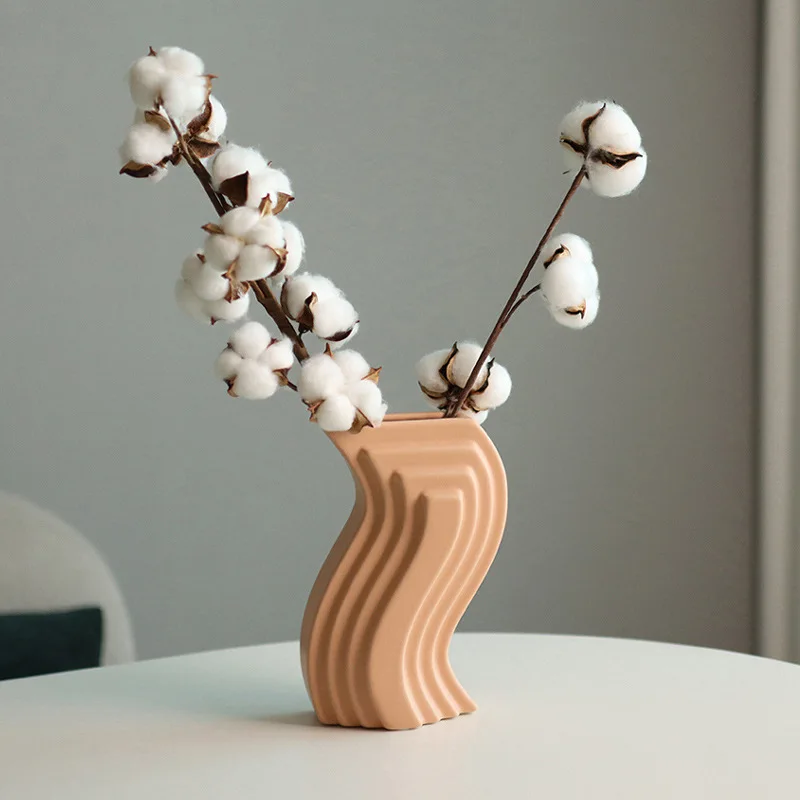 Creative Modern Simple Lines Ceramic Vase Decoration Living Room Dry Flower Arrangement Flower Device Decoration